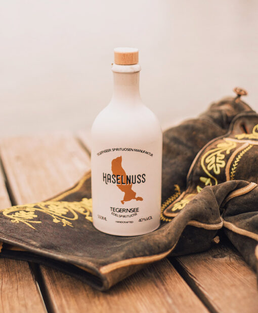 HASELNUSS 40% vol. – Bild 3
